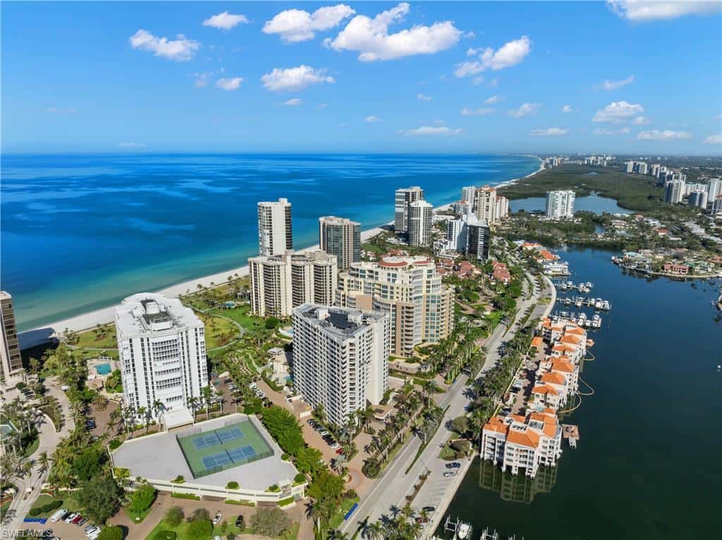 4451 Gulf Shore Blvd #505, Naples, photo 37