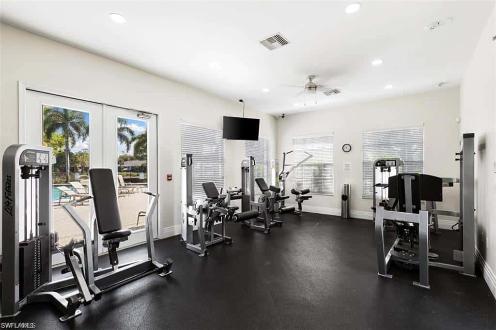 7128 Timberland Cir #201, Naples, photo 26