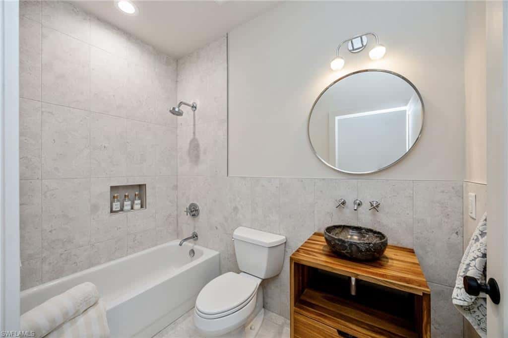 7128 Timberland Cir #201, Naples, photo 20