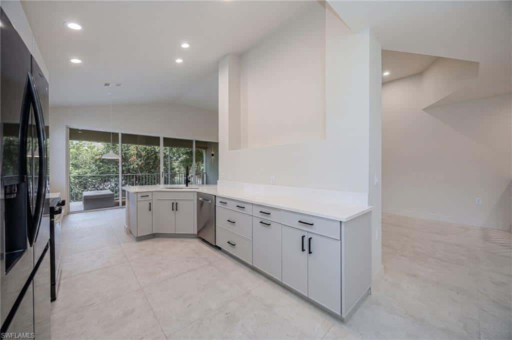 7128 Timberland Cir #201, Naples, photo 8