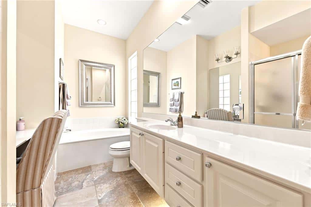 7330 Donatello Ct, Naples, photo 16
