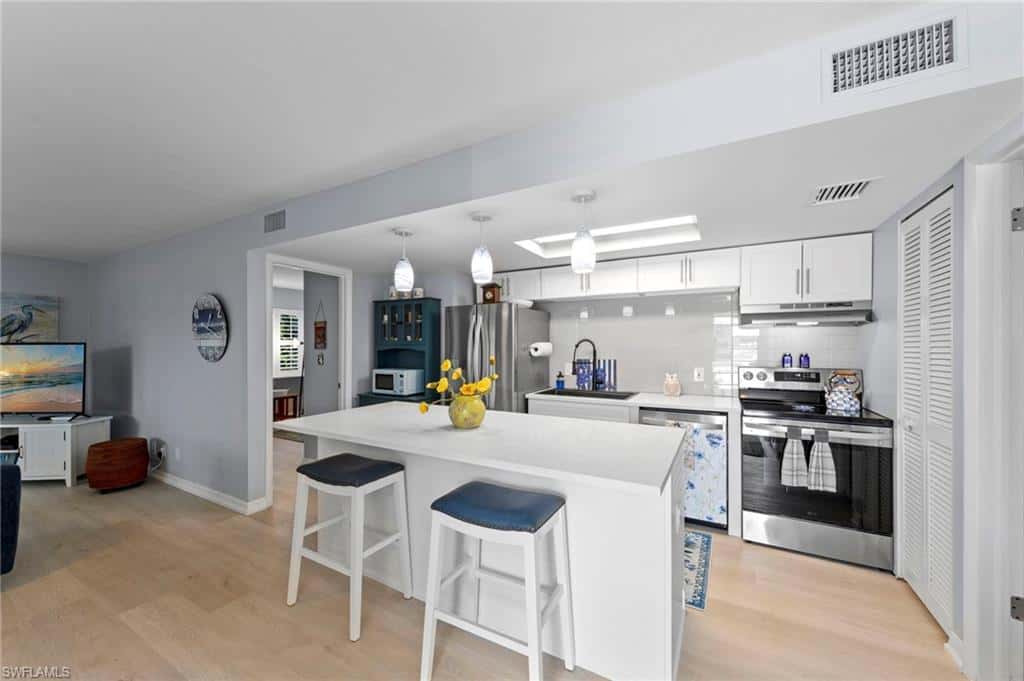 248 Palm Dr #3, Naples, photo 4