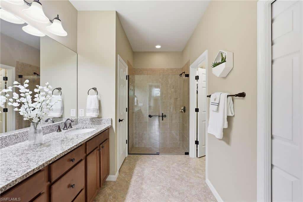 7156 Live Oak Dr, Naples, photo 10