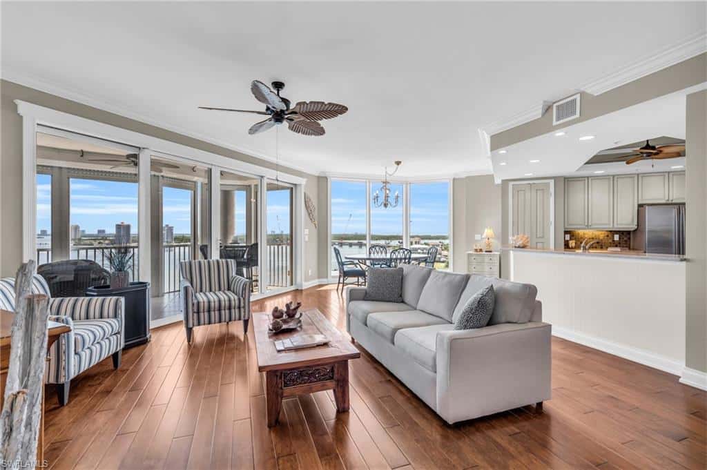 4137 Bay Beach Ln #585, Fort Myers Beach, photo 6