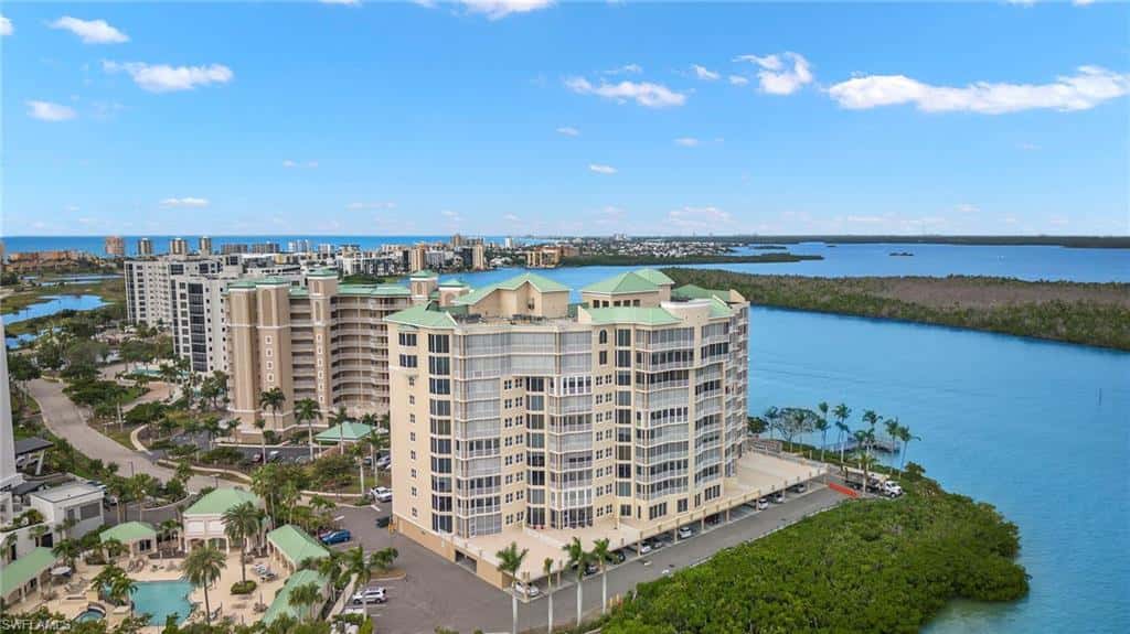4137 Bay Beach Ln #585, Fort Myers Beach, photo 10