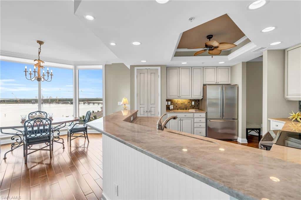 4137 Bay Beach Ln #585, Fort Myers Beach, photo 21