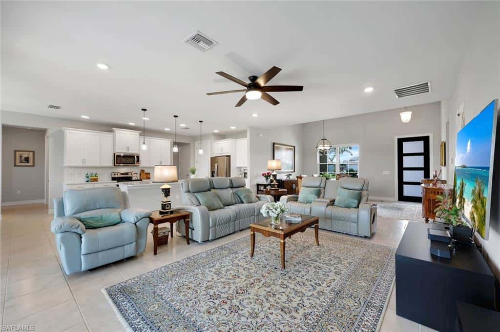 18725 Lake Hammock Dr, Naples, photo 7