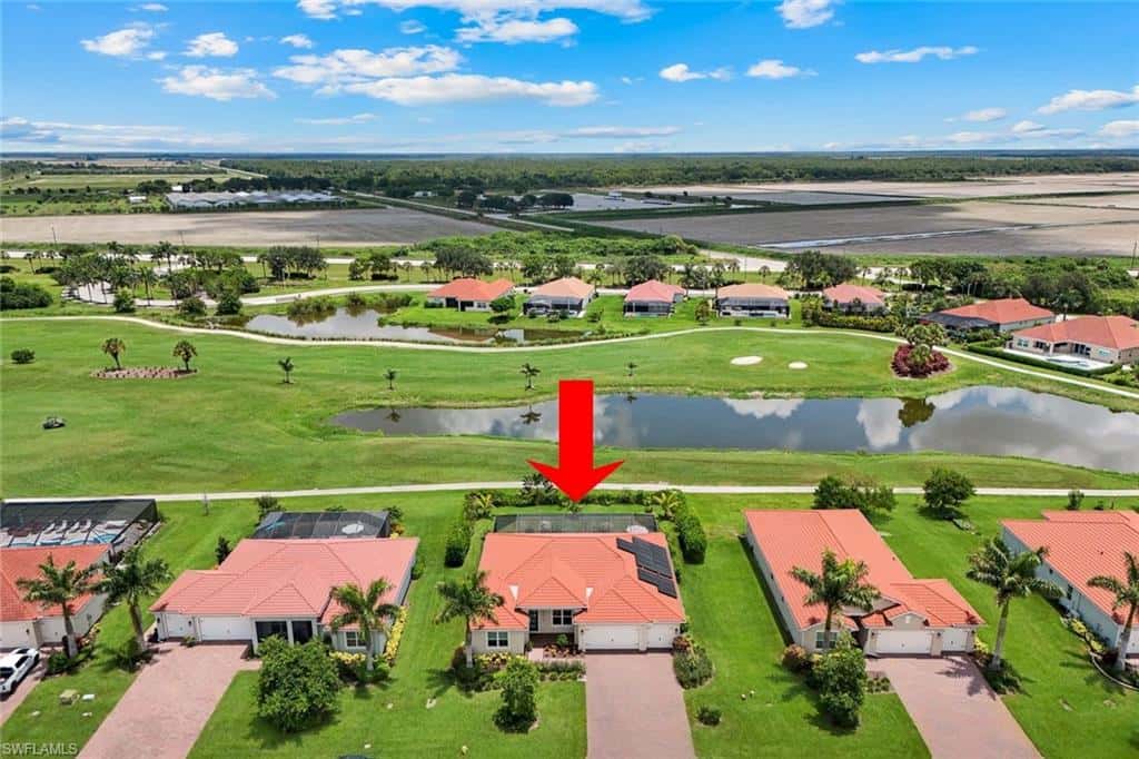 18725 Lake Hammock Dr, Naples, photo 4