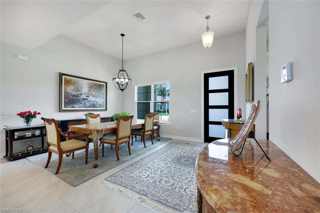 18725 Lake Hammock Dr, Naples, photo 8