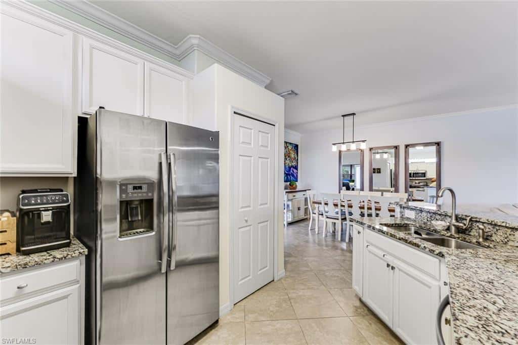1427 Oceania Dr, Naples, photo 5