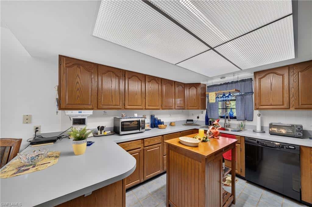 13442 Caribbean Blvd, Fort Myers, photo 20