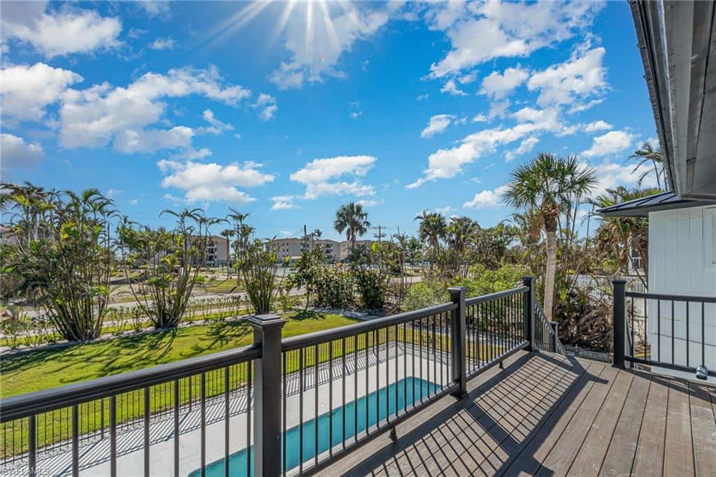 1720 Middle Gulf Dr, Sanibel, photo 7