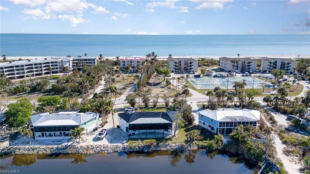 1720 Middle Gulf Dr, Sanibel, photo 48