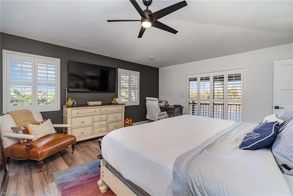 1720 Middle Gulf Dr, Sanibel, photo 29