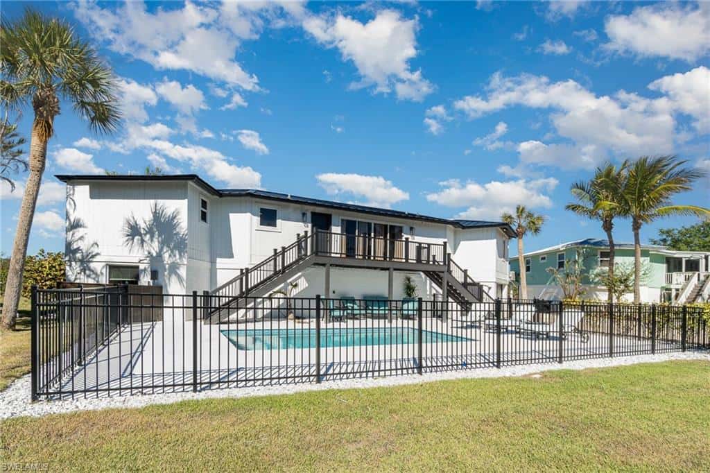 1720 Middle Gulf Dr, Sanibel, photo 4