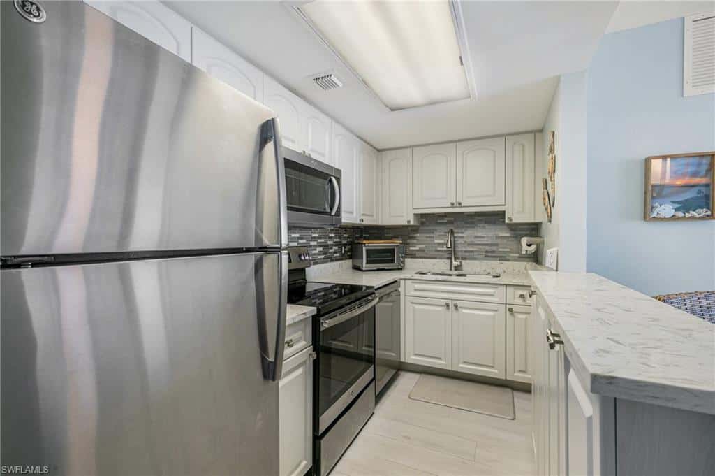 180 Seaview Ct #911, Marco Island, photo 8
