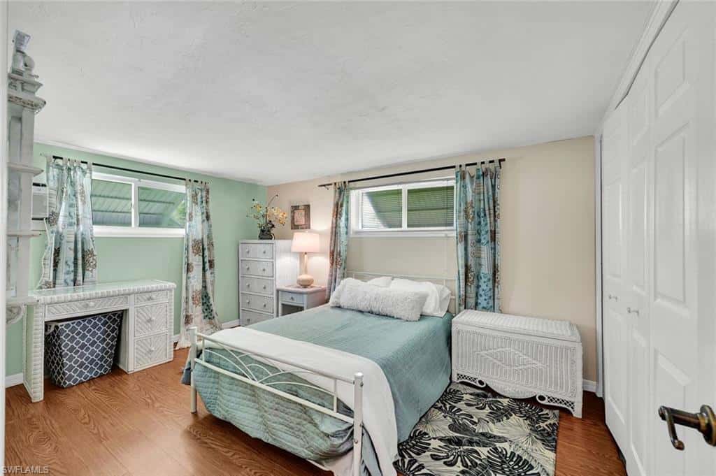 522 Menton Ln, Naples, photo 12