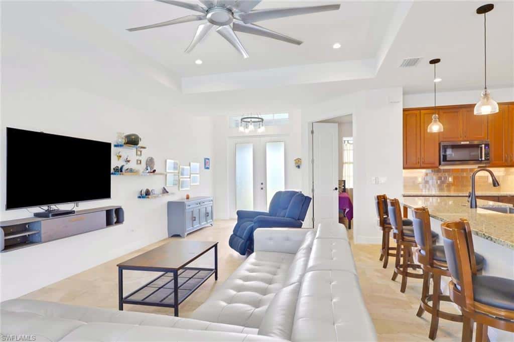 2422 Old Burnt Store Rd, Cape Coral, photo 17