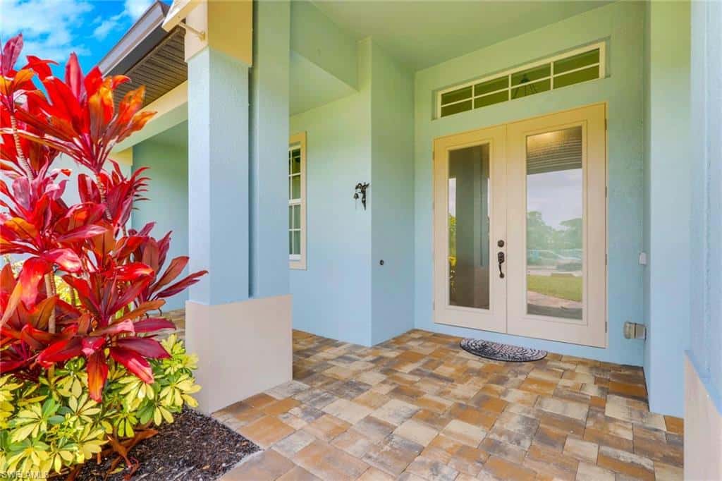 2422 Old Burnt Store Rd, Cape Coral, photo 12