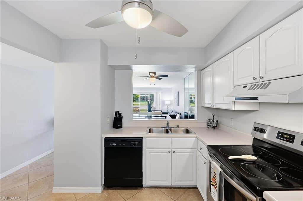 1075 Foxfire Ln #103, Naples, photo 6