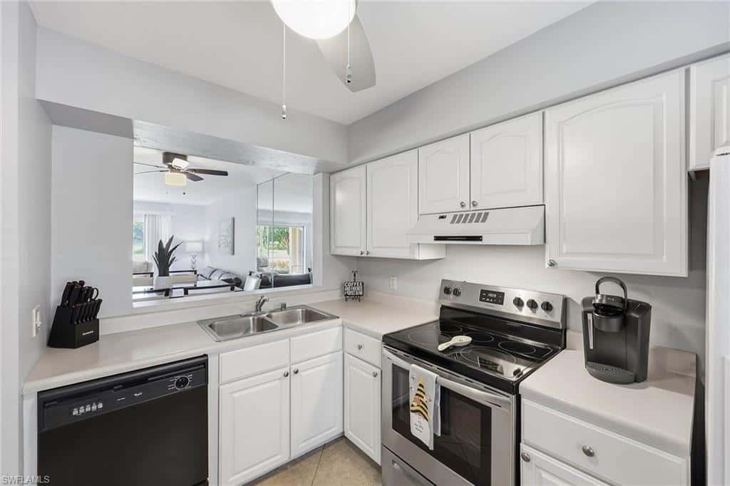 1075 Foxfire Ln #103, Naples, photo 7