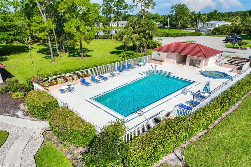 1075 Foxfire Ln #103, Naples, photo 20