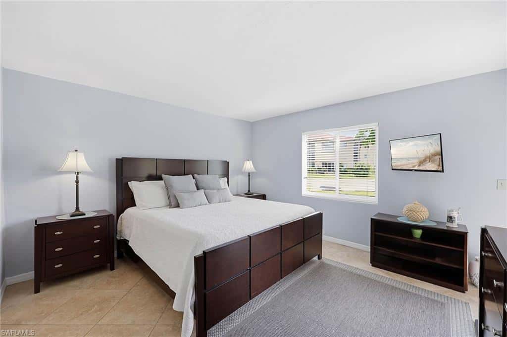1075 Foxfire Ln #103, Naples, photo 10