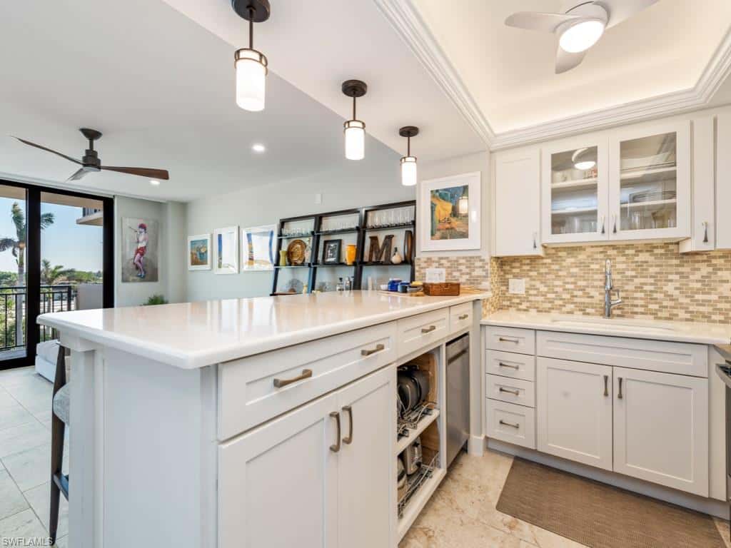 180 Seaview Ct #504, Marco Island, photo 4