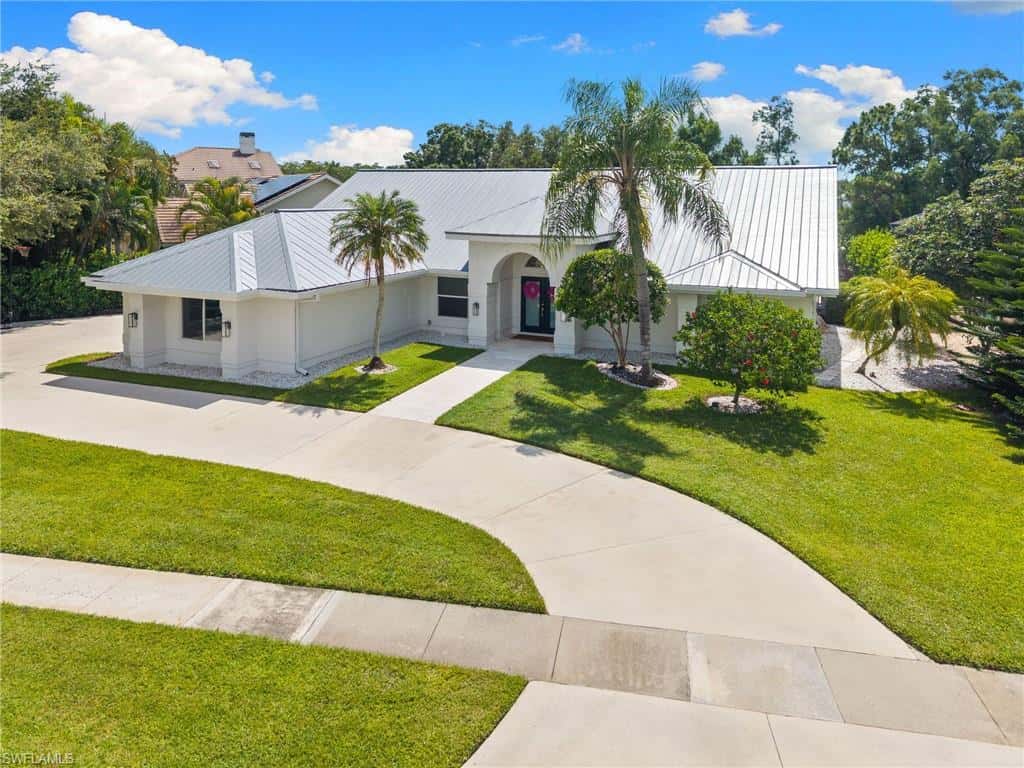 245 Monterey Dr, Naples, photo 32