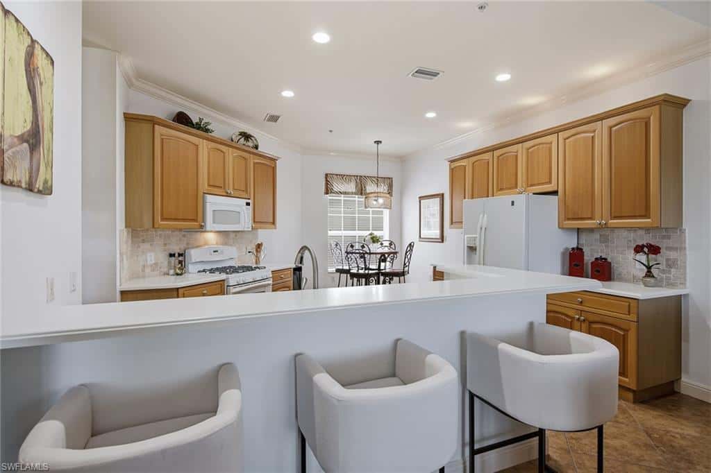 9243 Tesoro Ln #103, Naples, photo 4
