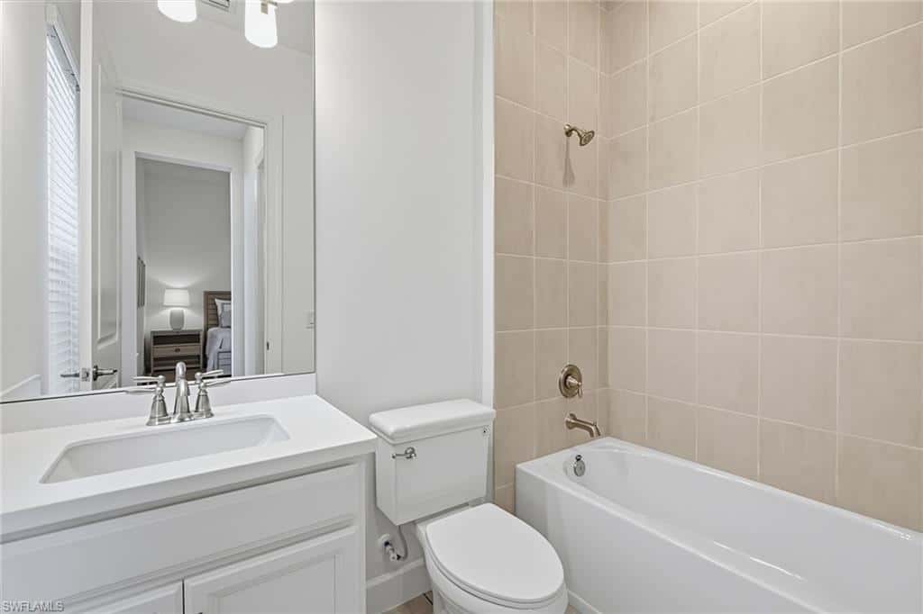 15372 Turin Dr, Naples, photo 17