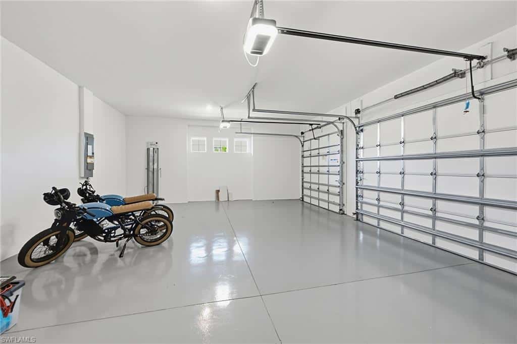 15372 Turin Dr, Naples, photo 34