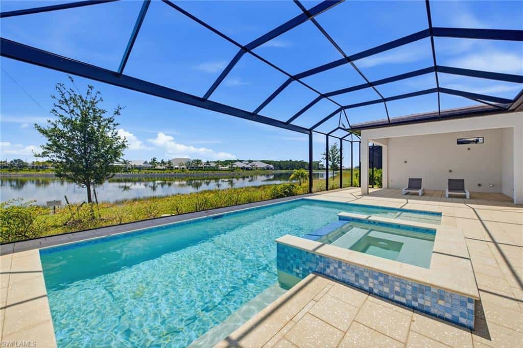 15372 Turin Dr, Naples, photo 29