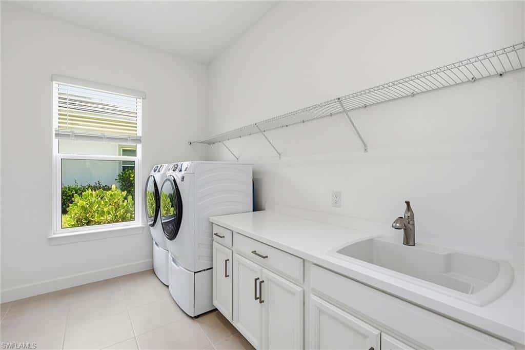 15372 Turin Dr, Naples, photo 25