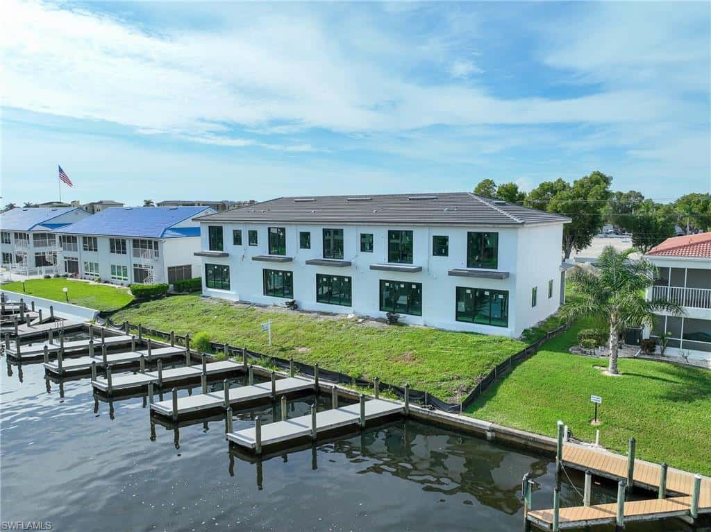 1631 46th Ln #101, Cape Coral, photo 4