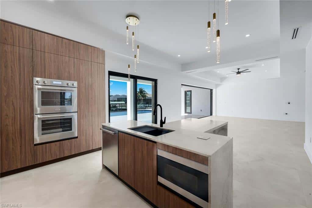 432 Burnt Store Rd, Cape Coral, photo 15