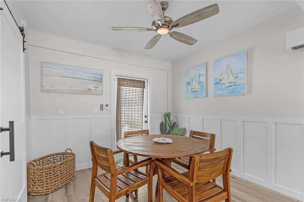197 Madison Ct, Fort Myers Beach, photo 27