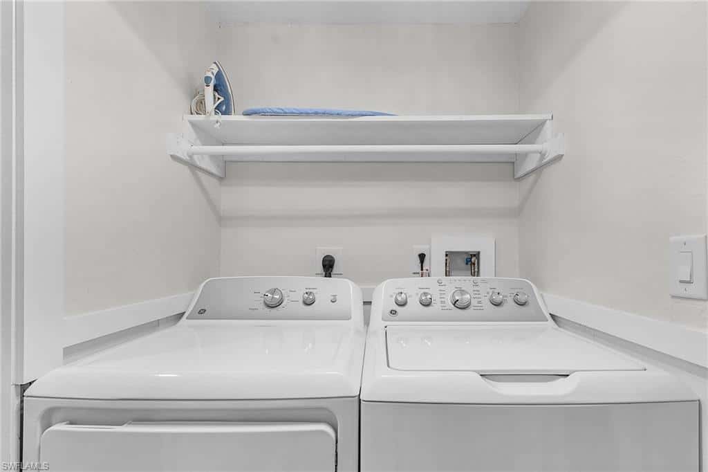197 Madison Ct, Fort Myers Beach, photo 36