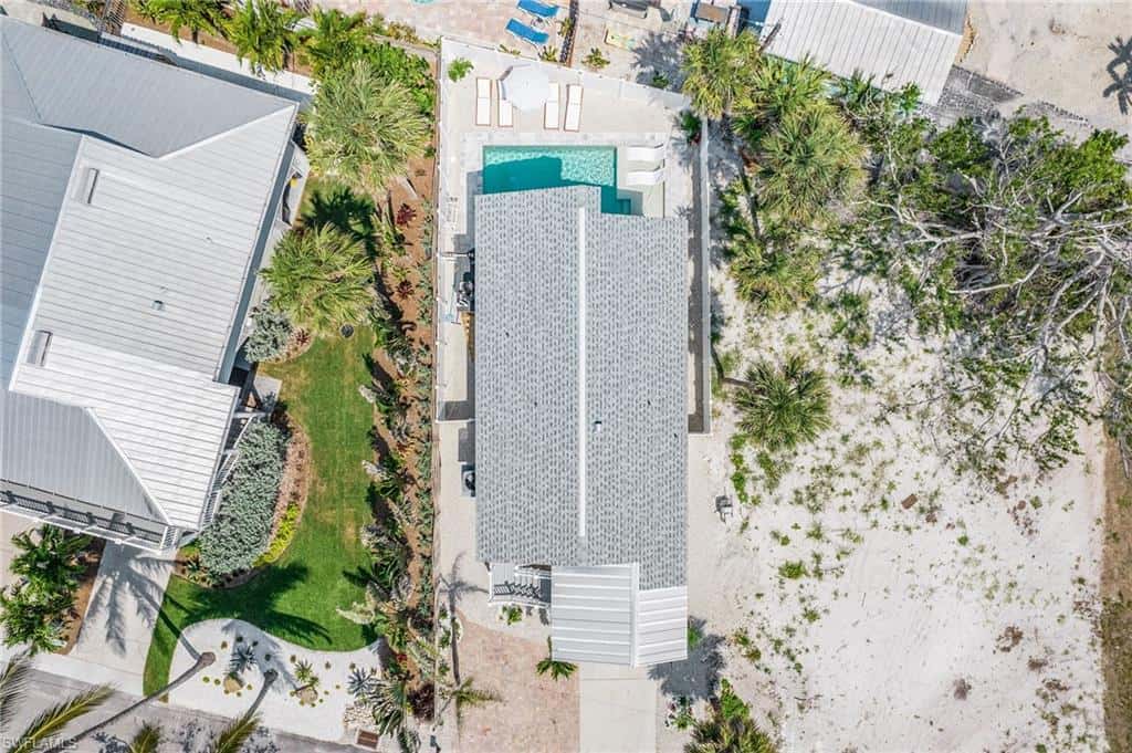 197 Madison Ct, Fort Myers Beach, photo 37