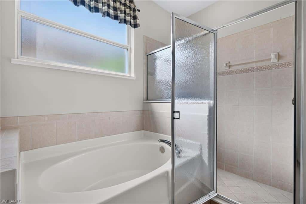 12755 Stone Tower Loop, Fort Myers, photo 22