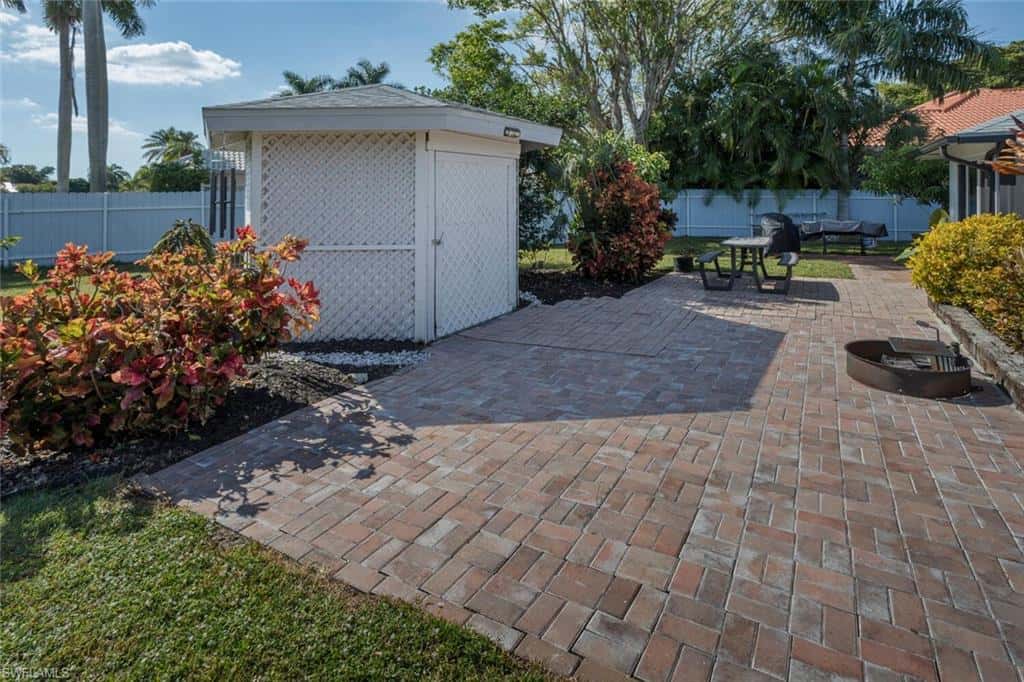 1026 Town And River Dr, Fort Myers, photo 27