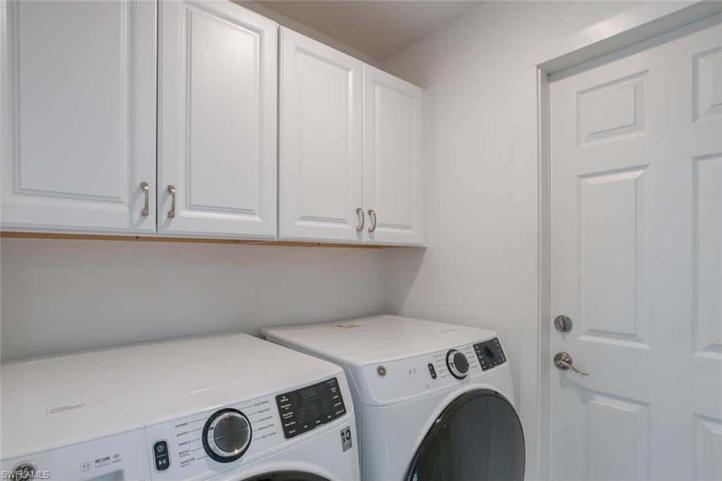 1026 Town And River Dr, Fort Myers, photo 33