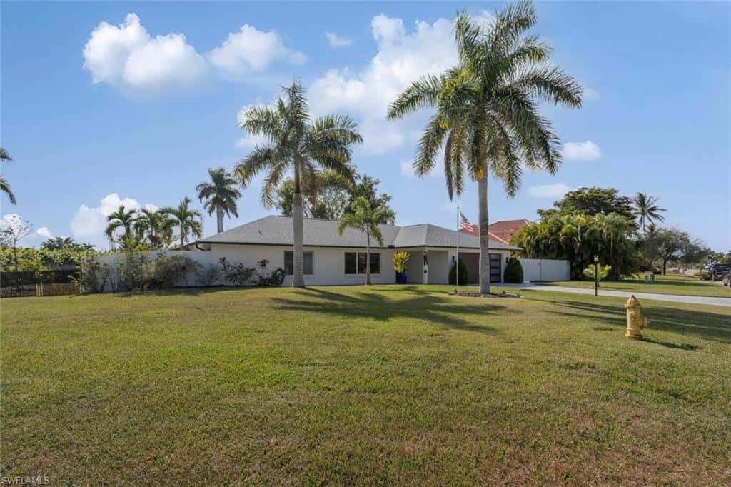 1026 Town And River Dr, Fort Myers, photo 29