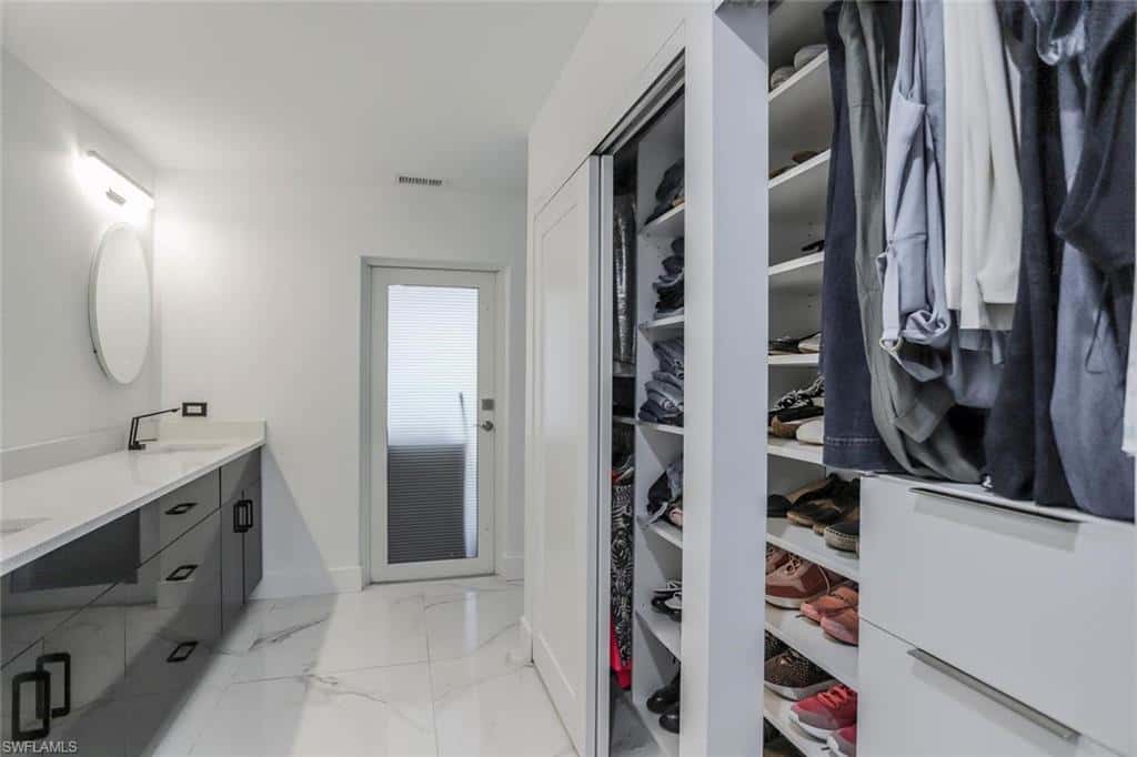 1026 Town And River Dr, Fort Myers, photo 21