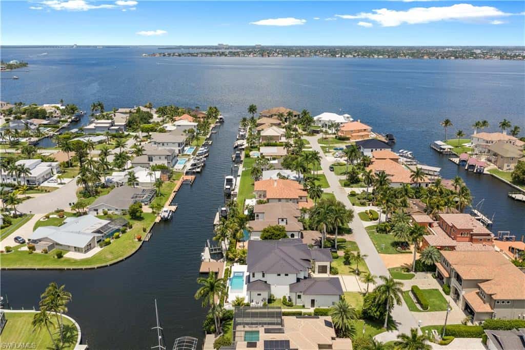 846 Cypress Lake Cir, Fort Myers, photo 33