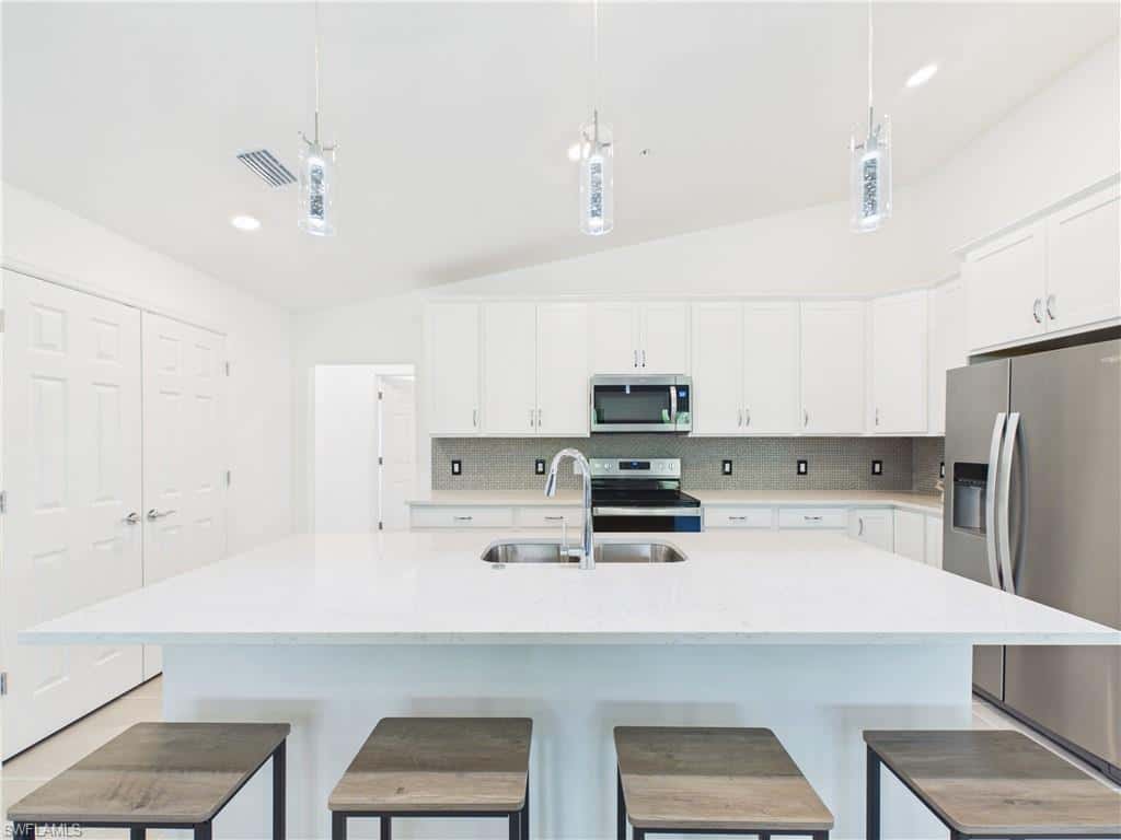 5683 Mayflower Way #901, Naples, photo 8