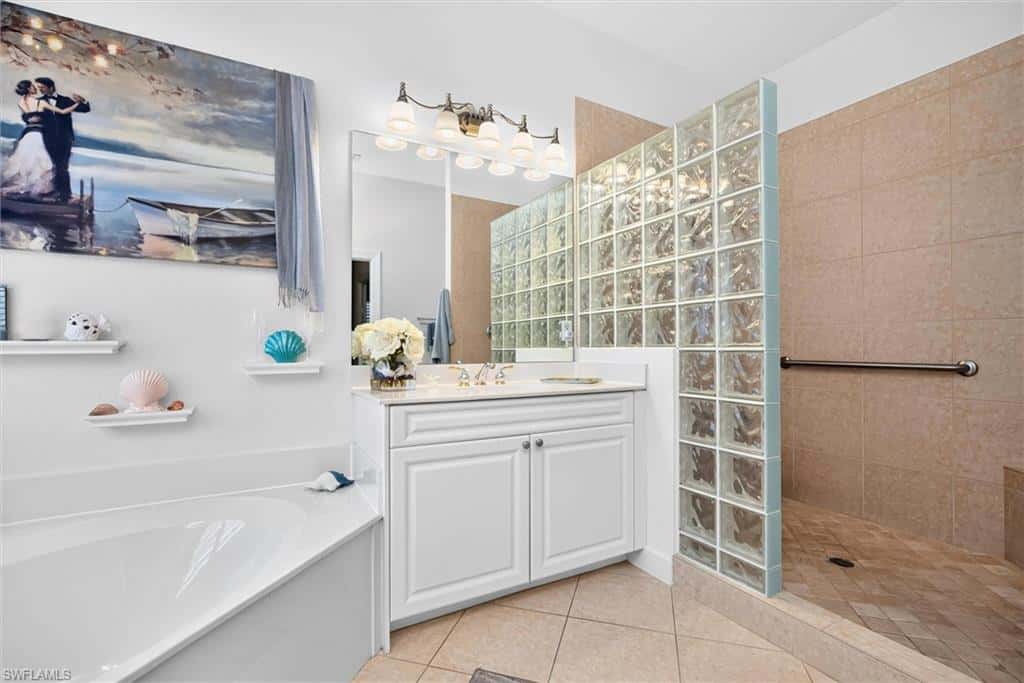 8960 Crown Bridge Way, Fort Myers, photo 23