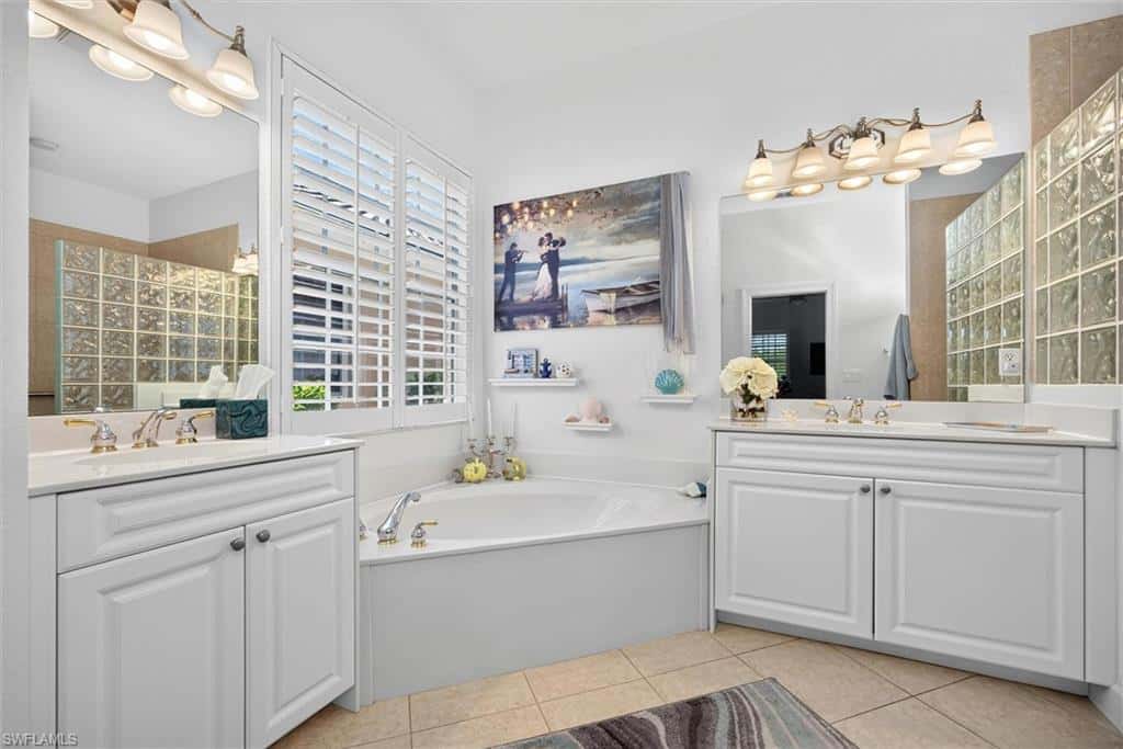8960 Crown Bridge Way, Fort Myers, photo 27