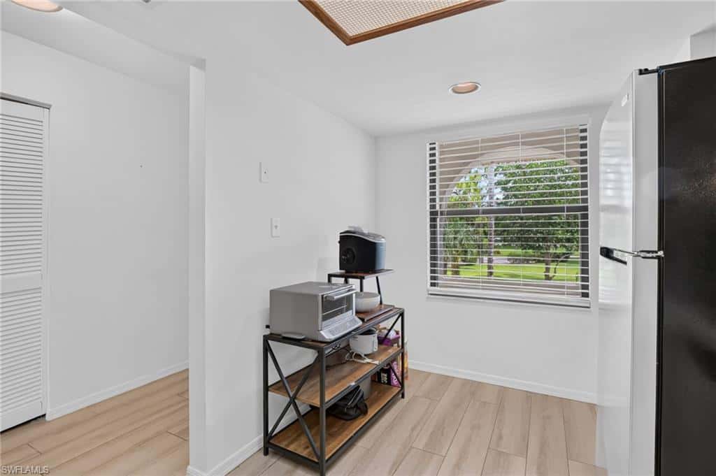 909 Augusta Blvd #7, Naples, photo 13
