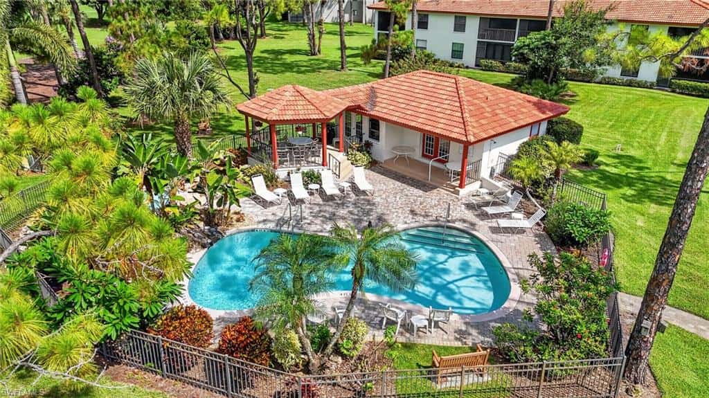909 Augusta Blvd #7, Naples, photo 32